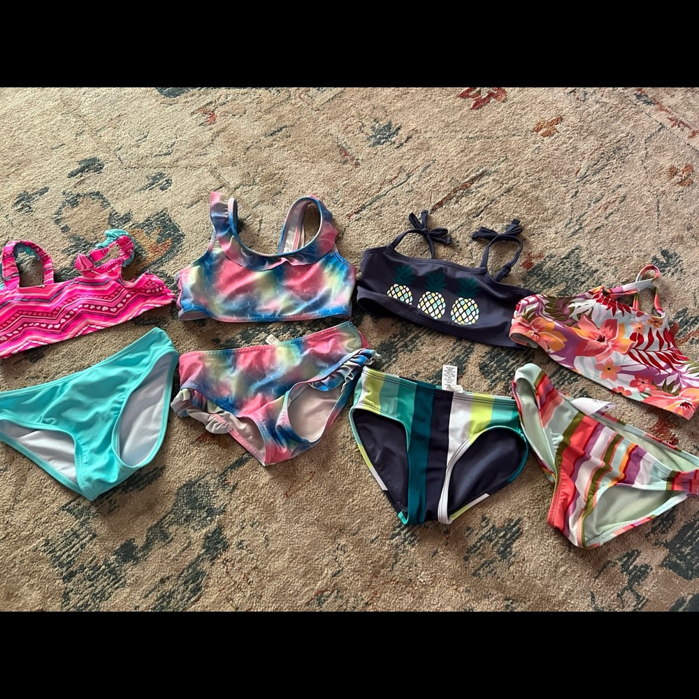 Swimsuit lot size 5T-6/6x
